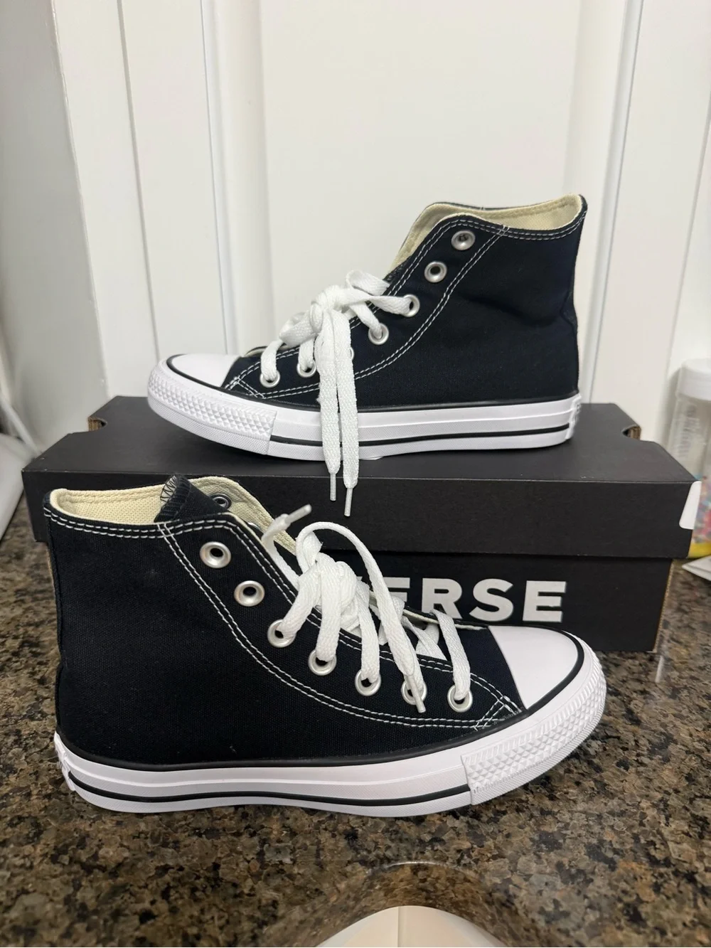 Converse New In Box Black And White High Top All Star Women’s 5.5 And Men’s 3.5